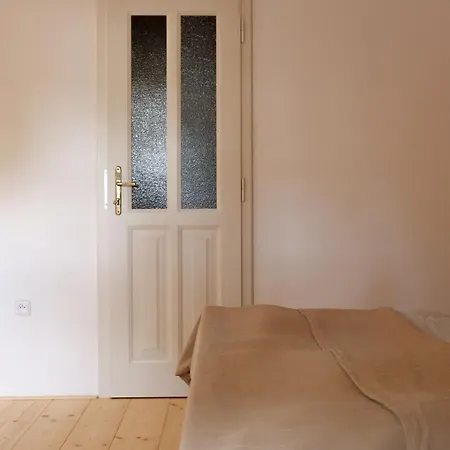 121 * Nové Město na Moravě